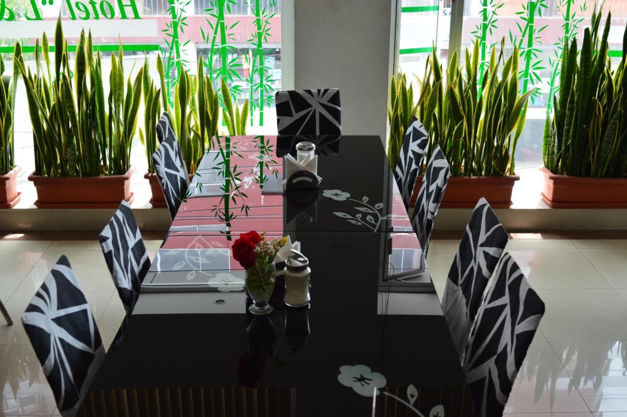 Hotel Lottus Quito Zewnętrze zdjęcie