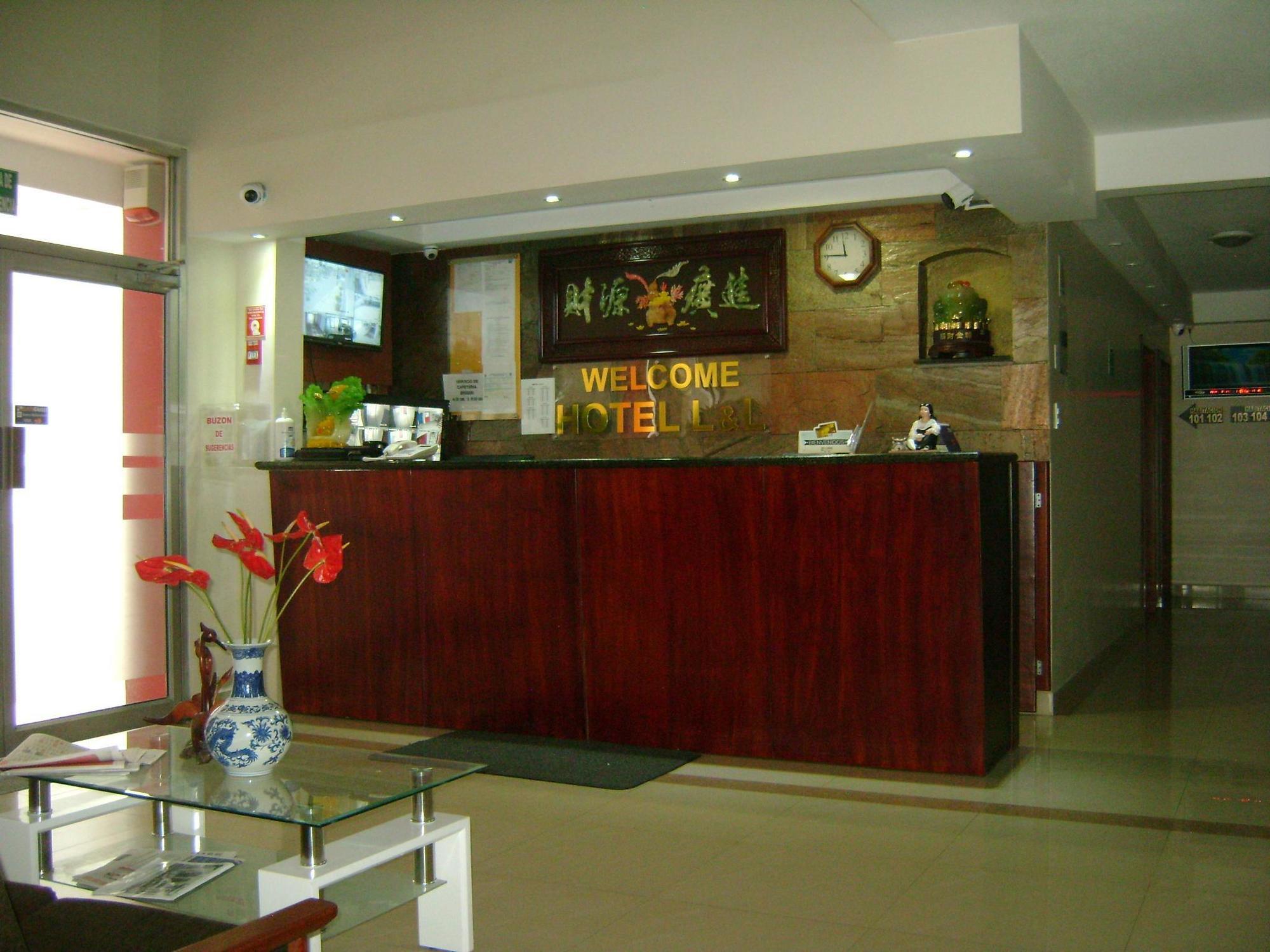 Hotel Lottus Quito Zewnętrze zdjęcie